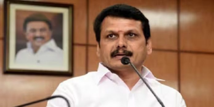 സെന്തിൽ ബാലാജിയുടെ ബന്ധുക്കളുടെയും സുഹൃത്തുക്കളുടെയും വീടുകളിൽ റെയ്ഡ് സെന്തിൽ ബാലാജിയുടെ ബന്ധുക്കളുടെയും സുഹൃത്തുക്കളുടെയും വീടുകളിൽ റെയ്ഡ്
