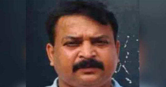പോക്സോ കേസിൽ പിടികിട്ടാപ്പുള്ളിയായി പ്രഖ്യാപിച്ച പ്രതി 13 വർഷങ്ങൾക്ക് ശേഷം പിടിയിൽ പോക്സോ കേസിൽ പിടികിട്ടാപ്പുള്ളിയായി പ്രഖ്യാപിച്ച പ്രതി 13 വർഷങ്ങൾക്ക് ശേഷം പിടിയിൽ