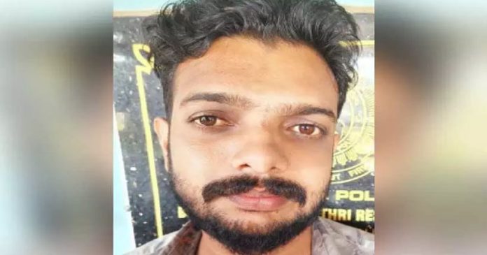 മുക്കുപണ്ടം പണയംവെച്ച് സ്വകാര്യ ധനകാര്യ സ്ഥാപനത്തിൽനിന്ന് പണം തട്ടി ; യുവാവ് അറസ്റ്റിൽ മുക്കുപണ്ടം പണയംവെച്ച് സ്വകാര്യ ധനകാര്യ സ്ഥാപനത്തിൽനിന്ന് പണം തട്ടി ; യുവാവ് അറസ്റ്റിൽ
