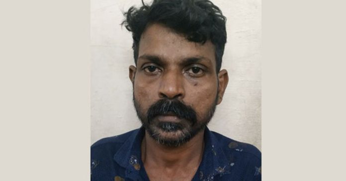 ജോലി കഴിഞ്ഞ് വീട്ടിലേക്ക് മടങ്ങിയ വനിതാ പോലീസുദ്യോഗസ്ഥയെ ആക്രമിച്ചു ; പ്രതി പിടിയിൽ ജോലി കഴിഞ്ഞ് വീട്ടിലേക്ക് മടങ്ങിയ വനിതാ പോലീസുദ്യോഗസ്ഥയെ ആക്രമിച്ചു ; പ്രതി പിടിയിൽ