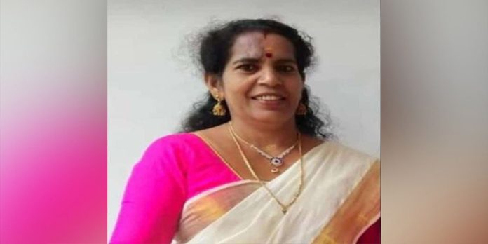 അംഗന്വാടി ടീച്ചറെ തൂങ്ങി മരിച്ച നിലയില് കണ്ടെത്തി അംഗന്വാടി ടീച്ചറെ തൂങ്ങി മരിച്ച നിലയില് കണ്ടെത്തി