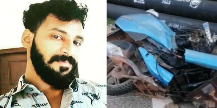 കാറും ബൈക്കും കൂട്ടിയിടിച്ച് ബൈക്ക് യാത്രക്കാരൻ മരിച്ചു കാറും ബൈക്കും കൂട്ടിയിടിച്ച് ബൈക്ക് യാത്രക്കാരൻ മരിച്ചു
