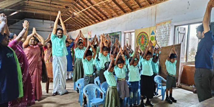 യോഗ ക്ലബ് ആരംഭിച്ചു യോഗ ക്ലബ് ആരംഭിച്ചു