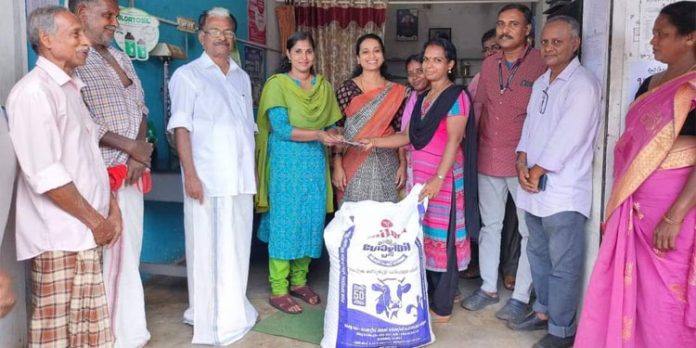 കന്നുകുട്ടി പരിപാല പദ്ധതി ഉദ്ഘാടനം ചെയ്തു കന്നുകുട്ടി പരിപാല പദ്ധതി ഉദ്ഘാടനം ചെയ്തു