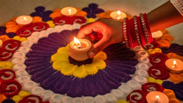 ന്യൂയോർക്കിലെ സ്കൂളുകൾക്ക് ഇനി മുതൽ ദീപാവലി അവധി ദിനം ; കൂടുതൽ വിവരങ്ങൾ അറിയാം ന്യൂയോർക്കിലെ സ്കൂളുകൾക്ക് ഇനി മുതൽ ദീപാവലി അവധി ദിനം ; കൂടുതൽ വിവരങ്ങൾ അറിയാം