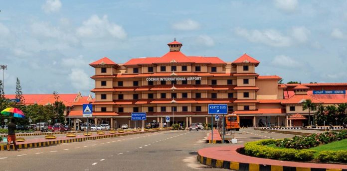 കൊച്ചി അന്താരാഷ്ട്ര വിമാനത്താവളത്തിന് റെക്കോർഡ് ലാഭം ; അറ്റാദായവും പ്രവർത്തന ലാഭവും കുത്തനെ ഉയർന്നു കൊച്ചി അന്താരാഷ്ട്ര വിമാനത്താവളത്തിന് റെക്കോർഡ് ലാഭം ; അറ്റാദായവും പ്രവർത്തന ലാഭവും കുത്തനെ ഉയർന്നു