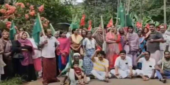 സ്വകാര്യ വ്യക്തിയുടെ അറവു മാലിന്യ പ്ലാന്റിനെതിരെ നാട്ടുകാരുടെ പ്രതിഷേധം സ്വകാര്യ വ്യക്തിയുടെ അറവു മാലിന്യ പ്ലാന്റിനെതിരെ നാട്ടുകാരുടെ പ്രതിഷേധം