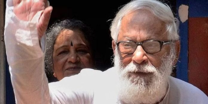 ശ്വാസതടസം ; ബംഗാൾ മുൻ മുഖ്യമന്ത്രി ബുദ്ധദേവ് ഭട്ടാചാര്യയെ ആശുപത്രിയിൽ പ്രവേശിപ്പിച്ചു ശ്വാസതടസം ; ബംഗാൾ മുൻ മുഖ്യമന്ത്രി ബുദ്ധദേവ് ഭട്ടാചാര്യയെ ആശുപത്രിയിൽ പ്രവേശിപ്പിച്ചു