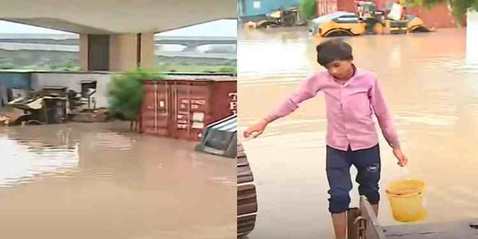 അപകടനില പിന്നിട്ട് യമുനയിലെ ജലനിരപ്പ്; ഡൽഹിയിൽ പ്രളയഭീതി അപകടനില പിന്നിട്ട് യമുനയിലെ ജലനിരപ്പ്; ഡൽഹിയിൽ പ്രളയഭീതി