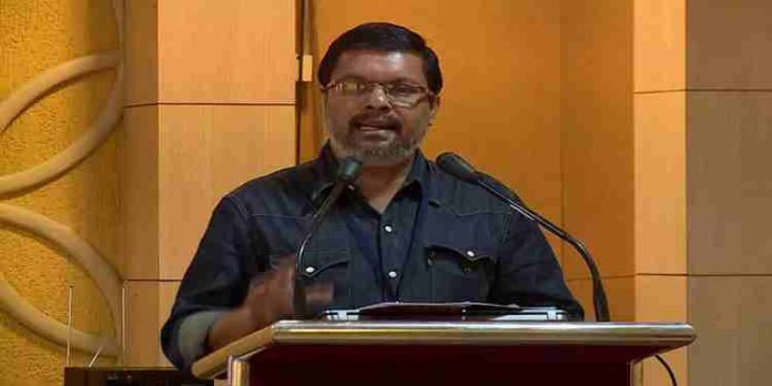 മുഖ്യമന്ത്രിയുടെ അഡീഷണൽ പ്രൈവറ്റ് സെക്രട്ടറിക്കെതിരായ കോപ്പിയടി ആരോപണം; അസം സർവകലാശാല അന്വേഷണം ആരംഭിച്ചു മുഖ്യമന്ത്രിയുടെ അഡീഷണൽ പ്രൈവറ്റ് സെക്രട്ടറിക്കെതിരായ കോപ്പിയടി ആരോപണം; അസം സർവകലാശാല അന്വേഷണം ആരംഭിച്ചു