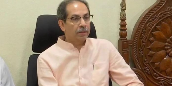 ധൈര്യമുണ്ടെങ്കിൽ എന്നെ ഇല്ലാതാക്കൂ ; ബിജെപിയെ വെല്ലുവിളിച്ച് ഉദ്ദവ് താക്കറെ ധൈര്യമുണ്ടെങ്കിൽ എന്നെ ഇല്ലാതാക്കൂ ; ബിജെപിയെ വെല്ലുവിളിച്ച് ഉദ്ദവ് താക്കറെ