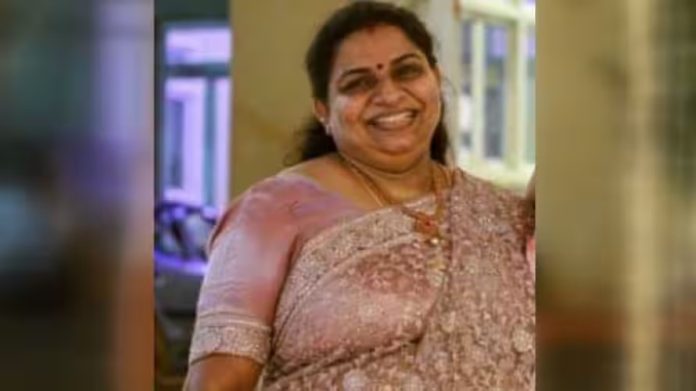 നികുതിയിനത്തിൽ അടക്കേണ്ട തുകയിൽ തിരിമറി കാണിച്ച് തട്ടിയത് 7.5 കോടി ; ചീഫ് അക്കൗണ്ടന്റിനായി ലുക്കൗട്ട് നോട്ടീസ് നികുതിയിനത്തിൽ അടക്കേണ്ട തുകയിൽ തിരിമറി കാണിച്ച് തട്ടിയത് 7.5 കോടി ; ചീഫ് അക്കൗണ്ടന്റിനായി ലുക്കൗട്ട് നോട്ടീസ്