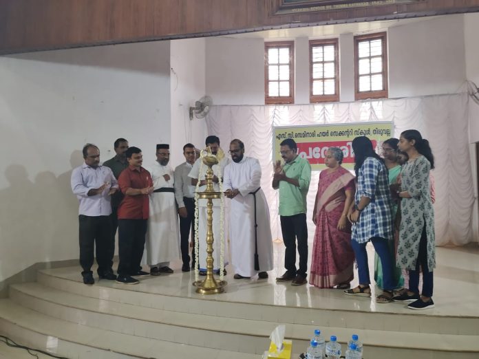 “പ്രവേശിക 2023” ന്റെ ഉദ്ഘാടനം ; മെത്രാപ്പോലീത്തൻ സെക്രട്ടറി റവ. കെ ഇ. ഗീവർഗീസ് നിർവഹിച്ചു “പ്രവേശിക 2023” ന്റെ ഉദ്ഘാടനം ; മെത്രാപ്പോലീത്തൻ സെക്രട്ടറി റവ. കെ ഇ. ഗീവർഗീസ് നിർവഹിച്ചു