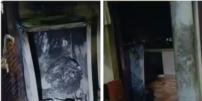 വടക്കാഞ്ചേരിയില് ഫ്രിഡ്ജ് പൊട്ടിത്തെറിച്ചു ; വീട്ടുകാര് രക്ഷപെട്ടത് തലനാരിഴയ്ക്ക് വടക്കാഞ്ചേരിയില് ഫ്രിഡ്ജ് പൊട്ടിത്തെറിച്ചു ; വീട്ടുകാര് രക്ഷപെട്ടത് തലനാരിഴയ്ക്ക്