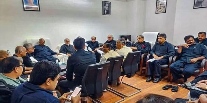 ‘ഇൻഡ്യ’യുടെ മണിപ്പൂർ സന്ദർശനം നാളെ മുതൽ ‘ഇൻഡ്യ’യുടെ മണിപ്പൂർ സന്ദർശനം നാളെ മുതൽ