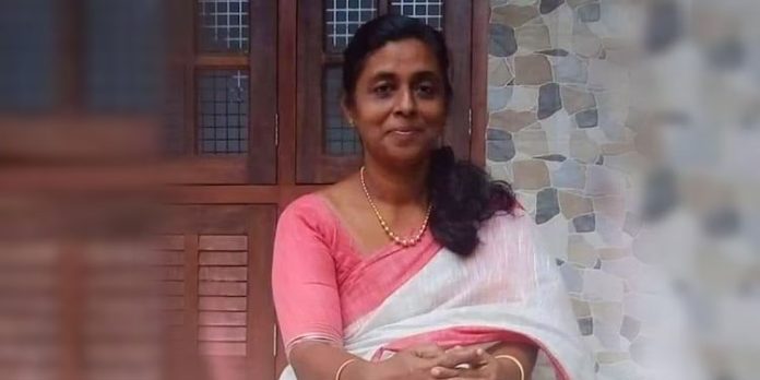 പല്ല് വേദനയെ തുടർന്ന് ആശുപത്രിയിൽ ചികിത്സ തേടിയ മലയാളി യുവതി മരിച്ചു പല്ല് വേദനയെ തുടർന്ന് ആശുപത്രിയിൽ ചികിത്സ തേടിയ മലയാളി യുവതി മരിച്ചു