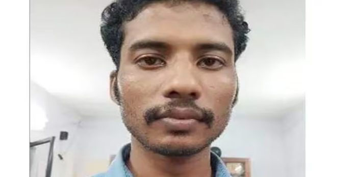 മെഡിക്കല് കോളജ് കുളിമുറിയില് ഒളിക്യാമറ ; നഗ്നദൃശ്യം പകര്ത്തി, അറസ്റ്റ് മെഡിക്കല് കോളജ് കുളിമുറിയില് ഒളിക്യാമറ ; നഗ്നദൃശ്യം പകര്ത്തി, അറസ്റ്റ്