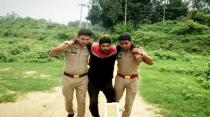അനധികൃത പശുക്കടത്തും കശാപ്പും ; ക്രിമിനല് സംഘത്തലവനെ പോലീസ് വെടിവെച്ചു അനധികൃത പശുക്കടത്തും കശാപ്പും ; ക്രിമിനല് സംഘത്തലവനെ പോലീസ് വെടിവെച്ചു