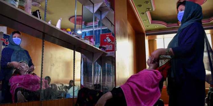 ബ്യൂട്ടി പാർലറുകൾ പൂട്ടിയത് വരന്റെ സാമ്പത്തിക ബാധ്യത കുറയ്ക്കാൻ ; താലിബാൻ ബ്യൂട്ടി പാർലറുകൾ പൂട്ടിയത് വരന്റെ സാമ്പത്തിക ബാധ്യത കുറയ്ക്കാൻ ; താലിബാൻ