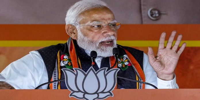 രാജ്യദ്രോഹ ലക്ഷ്യങ്ങളുമായി അവർ യോഗങ്ങൾ ചേരുന്നു ; പ്രതിപക്ഷ ഐക്യത്തിനെതിരെ മോദി രാജ്യദ്രോഹ ലക്ഷ്യങ്ങളുമായി അവർ യോഗങ്ങൾ ചേരുന്നു ; പ്രതിപക്ഷ ഐക്യത്തിനെതിരെ മോദി