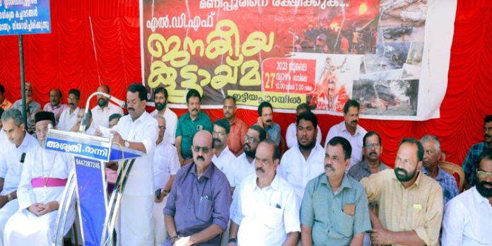 മണിപ്പൂരിലേത് ആസൂത്രിത ക്രൈസ്തവ വേട്ട – അഡ്വ. പ്രമോദ് നാരായണ് എം.എല്.എ മണിപ്പൂരിലേത് ആസൂത്രിത ക്രൈസ്തവ വേട്ട – അഡ്വ. പ്രമോദ് നാരായണ് എം.എല്.എ