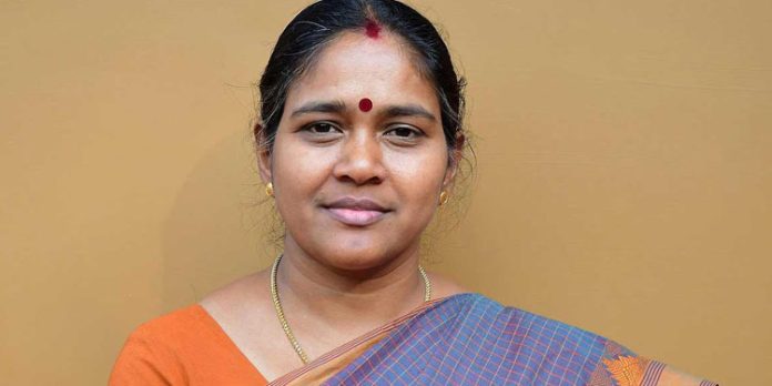 തിരുവനന്തപുരം പാളയം പള്ളി ഇമാമിനെ പുകഴ്ത്തി ബിജെപി നേതാവ് ശോഭാ സുരേന്ദ്രൻ തിരുവനന്തപുരം പാളയം പള്ളി ഇമാമിനെ പുകഴ്ത്തി ബിജെപി നേതാവ് ശോഭാ സുരേന്ദ്രൻ