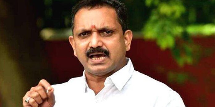 കാക്ക ചത്താൽ അടിയന്തര പ്രമേയം അവതരിപ്പിക്കുന്ന യുഡിഎഫ് ഗണപതി വിഷയത്തിൽ കോംപ്രമൈസ് ചെയ്തുവെന്ന് കെ സുരേന്ദ്രൻ കാക്ക ചത്താൽ അടിയന്തര പ്രമേയം അവതരിപ്പിക്കുന്ന യുഡിഎഫ് ഗണപതി വിഷയത്തിൽ കോംപ്രമൈസ് ചെയ്തുവെന്ന് കെ സുരേന്ദ്രൻ