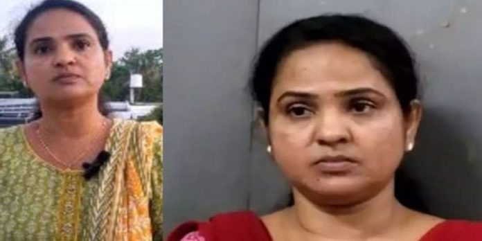 ബ്യൂട്ടി പാർലർ ഉടമയെ വ്യാജ ലഹരിക്കേസില് ജയിലിലടച്ച സംഭവം ; മനുഷ്യാവകാശ കമ്മീഷന് കേസെടുത്തു ബ്യൂട്ടി പാർലർ ഉടമയെ വ്യാജ ലഹരിക്കേസില് ജയിലിലടച്ച സംഭവം ; മനുഷ്യാവകാശ കമ്മീഷന് കേസെടുത്തു