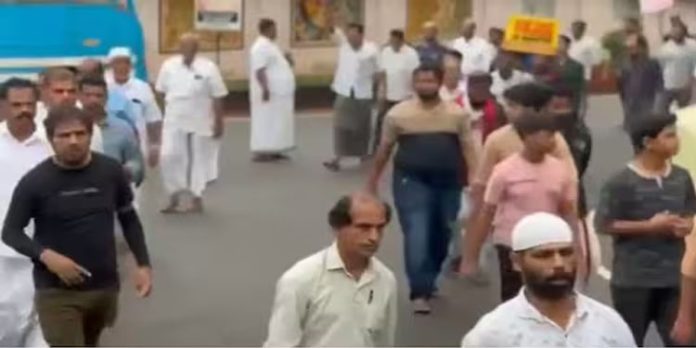 കാഞ്ഞങ്ങാട്ടെ വിദ്വേഷ മുദ്രാവാക്യം : മൂന്നുപേർ കൂടി അറസ്റ്റിൽ കാഞ്ഞങ്ങാട്ടെ വിദ്വേഷ മുദ്രാവാക്യം : മൂന്നുപേർ കൂടി അറസ്റ്റിൽ