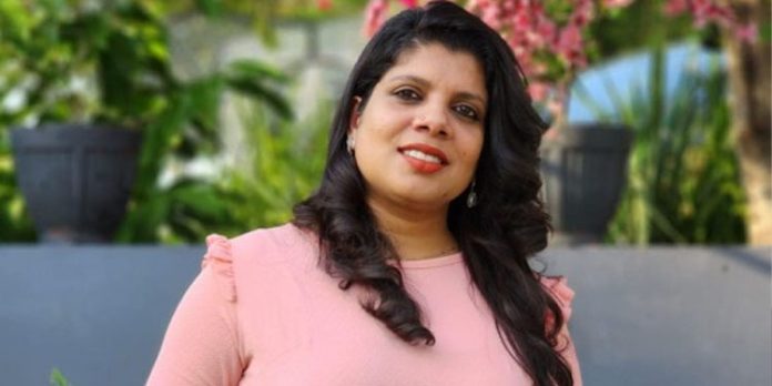 അപർണ സെന് റിപ്പോർട്ടർ ടിവിയില് നിന്നും രാജിവെച്ചു അപർണ സെന് റിപ്പോർട്ടർ ടിവിയില് നിന്നും രാജിവെച്ചു