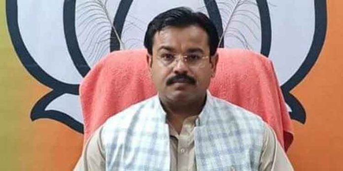 ലഖിംപൂർ കർഷക കൂട്ടക്കൊല : കേന്ദ്രമന്ത്രിയുടെ മകന്റെ ഇടക്കാല ജാമ്യം നീട്ടി ലഖിംപൂർ കർഷക കൂട്ടക്കൊല : കേന്ദ്രമന്ത്രിയുടെ മകന്റെ ഇടക്കാല ജാമ്യം നീട്ടി