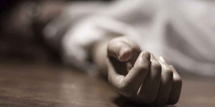 മരണവീട്ടില് തര്ക്കം ; 55കാരനെ ബന്ധുക്കള് മര്ദ്ദിച്ചു കൊന്നു മരണവീട്ടില് തര്ക്കം ; 55കാരനെ ബന്ധുക്കള് മര്ദ്ദിച്ചു കൊന്നു