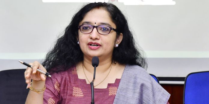 അതിദാരിദ്ര്യ നിര്മാര്ജന പദ്ധതിയില് ജില്ല മുന്നേറുന്നു : ജില്ലാ കളക്ടര് അതിദാരിദ്ര്യ നിര്മാര്ജന പദ്ധതിയില് ജില്ല മുന്നേറുന്നു : ജില്ലാ കളക്ടര്