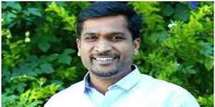 ദേവികുളം തെരഞ്ഞെടുപ്പ് കേസ്: എതിർ സത്യവാങ്മൂലം സമർപ്പിച്ച് യു ഡി എഫ് സ്ഥാനാർത്ഥി ഡി കുമാർ ദേവികുളം തെരഞ്ഞെടുപ്പ് കേസ്: എതിർ സത്യവാങ്മൂലം സമർപ്പിച്ച് യു ഡി എഫ് സ്ഥാനാർത്ഥി ഡി കുമാർ