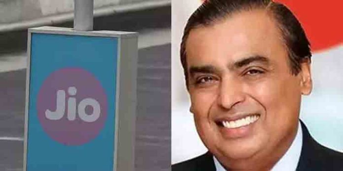 അംബാനിയുടെ ‘ബൈ 1 ഗെറ്റ് 1’ ഓഫറിൽ റിലയൻസ് നിക്ഷേപകരുടെ നേട്ടമെന്ത്? അംബാനിയുടെ ‘ബൈ 1 ഗെറ്റ് 1’ ഓഫറിൽ റിലയൻസ് നിക്ഷേപകരുടെ നേട്ടമെന്ത്?