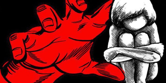 ആലുവയിൽ ആറ് വയസുകാരിയെ തട്ടിക്കൊണ്ടു പോയി ആലുവയിൽ ആറ് വയസുകാരിയെ തട്ടിക്കൊണ്ടു പോയി