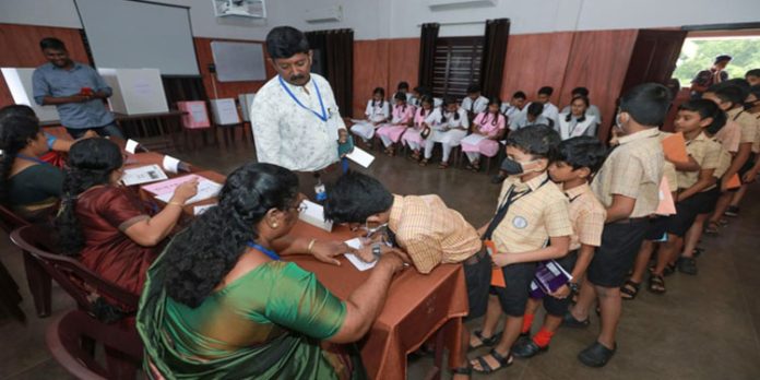 സ്കൂള് പാര്ലമെന്റ് തിരഞ്ഞെടുപ്പ് നടത്തി സ്കൂള് പാര്ലമെന്റ് തിരഞ്ഞെടുപ്പ് നടത്തി