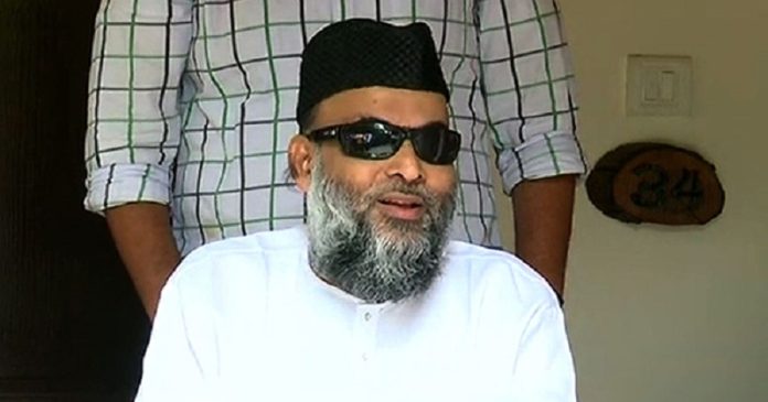 കൊച്ചിയില് ചികിത്സയിലായിരുന്ന അബ്ദുള് നാസര് മഅദനി ബംഗളൂരുവിലേയ്ക്ക് മടങ്ങി ; മടക്കം അസുഖ ബാധിതനായ പിതാവിനെ കാണാനാകാതെ കൊച്ചിയില് ചികിത്സയിലായിരുന്ന അബ്ദുള് നാസര് മഅദനി ബംഗളൂരുവിലേയ്ക്ക് മടങ്ങി ; മടക്കം അസുഖ ബാധിതനായ പിതാവിനെ കാണാനാകാതെ