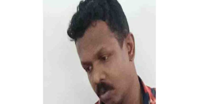 ഒന്പതു വയസുകാരിക്കും അമ്മയ്ക്കും മുന്നില് അശ്ശീല പദപ്രയോഗവും നഗ്നതാ പ്രദര്ശനവും ; യുവാവിന് മൂന്ന് വര്ഷം തടവ് ഒന്പതു വയസുകാരിക്കും അമ്മയ്ക്കും മുന്നില് അശ്ശീല പദപ്രയോഗവും നഗ്നതാ പ്രദര്ശനവും ; യുവാവിന് മൂന്ന് വര്ഷം തടവ്
