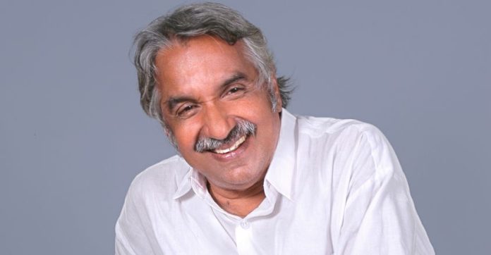 ലോകത്തിന്റെ ഏത് കോണിലുമുള്ള മലയാളിക്ക് ആശ്വാസമായിരുന്ന പേരാണ് ഉമ്മൻ ചാണ്ടി; വിഡി സതീശൻ ലോകത്തിന്റെ ഏത് കോണിലുമുള്ള മലയാളിക്ക് ആശ്വാസമായിരുന്ന പേരാണ് ഉമ്മൻ ചാണ്ടി; വിഡി സതീശൻ
