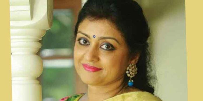 അക്കൗണ്ടിൽ കടന്നുകൂടി പോസ്റ്റ് ഇട്ട ഹാക്കറെ പാർവതി ജയറാം കയ്യോടെ പൊക്കി ; പോസ്റ്റുകൾക്ക് താൻ ഉത്തരവാദിയല്ല എന്ന് പാർവതി അക്കൗണ്ടിൽ കടന്നുകൂടി പോസ്റ്റ് ഇട്ട ഹാക്കറെ പാർവതി ജയറാം കയ്യോടെ പൊക്കി ; പോസ്റ്റുകൾക്ക് താൻ ഉത്തരവാദിയല്ല എന്ന് പാർവതി