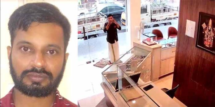 പുല്ലാട്ടെ സ്വർണക്കടയിൽ നിന്നും മാല തട്ടിപ്പറിച്ചോടിയ മോഷ്ടാവ് പിടിയിൽ പുല്ലാട്ടെ സ്വർണക്കടയിൽ നിന്നും മാല തട്ടിപ്പറിച്ചോടിയ മോഷ്ടാവ് പിടിയിൽ