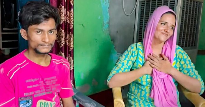 പബ്ജി പ്രണയം ; സീമ ഹൈദർ തിരിച്ചെത്തിയില്ലെങ്കിൽ മുംബൈ മോഡൽ ആക്രമണം നടത്തുമെന്ന് ഭീഷണി പബ്ജി പ്രണയം ; സീമ ഹൈദർ തിരിച്ചെത്തിയില്ലെങ്കിൽ മുംബൈ മോഡൽ ആക്രമണം നടത്തുമെന്ന് ഭീഷണി