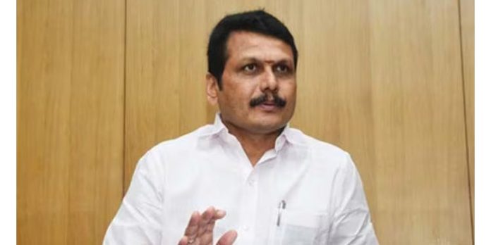 തമിഴ്നാട് മന്ത്രി സെന്തിൽ ബാലാജിയുടെ പി എയുടെ വസതിയിൽ ആദായനികുതി റെയ്ഡ് തമിഴ്നാട് മന്ത്രി സെന്തിൽ ബാലാജിയുടെ പി എയുടെ വസതിയിൽ ആദായനികുതി റെയ്ഡ്