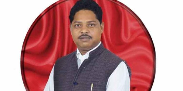 ജാര്ഖണ്ഡില് സിപിഐഎം സംസ്ഥാന കമ്മിറ്റി അംഗത്തെ വെടിവെച്ചു കൊന്നു ജാര്ഖണ്ഡില് സിപിഐഎം സംസ്ഥാന കമ്മിറ്റി അംഗത്തെ വെടിവെച്ചു കൊന്നു