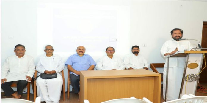 ഭരണഘടന വിഭാവനം ചെയ്യുന്ന അവകാശങ്ങളും ആരാധനാ സ്വാതന്ത്ര്യവും എല്ലാവര്ക്കും തുല്യമായി ലഭിക്കണം – രാജു ഏബ്രഹാം ഭരണഘടന വിഭാവനം ചെയ്യുന്ന അവകാശങ്ങളും ആരാധനാ സ്വാതന്ത്ര്യവും എല്ലാവര്ക്കും തുല്യമായി ലഭിക്കണം – രാജു ഏബ്രഹാം