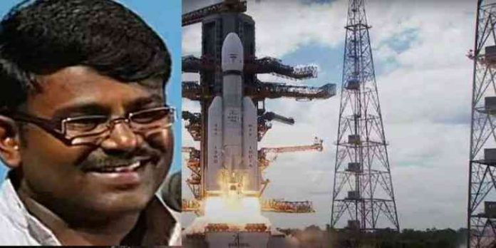 ചന്ദ്രയാൻ -മൂന്ന് പരാജയപ്പെടും ; ദൗത്യത്തെ പരിഹസിച്ചു ; പുലിവാല് പിടിച്ച് അധ്യാപകൻ ചന്ദ്രയാൻ -മൂന്ന് പരാജയപ്പെടും ; ദൗത്യത്തെ പരിഹസിച്ചു ; പുലിവാല് പിടിച്ച് അധ്യാപകൻ
