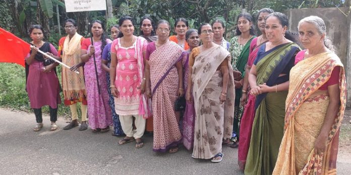 പ്രതിഷേധ യോഗം സംഘടിപ്പിച്ചു പ്രതിഷേധ യോഗം സംഘടിപ്പിച്ചു