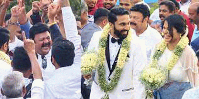 നടൻ ലാലു അലക്സിന്റെ മകൾ സിയ വിവാഹിതയായി നടൻ ലാലു അലക്സിന്റെ മകൾ സിയ വിവാഹിതയായി