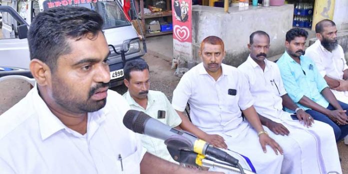 പ്രവര്ത്തകരുടെ അവസാനശ്വാസം വരെ ഫാസിസ്റ്റുകൾക്കെതിരെ പ്രതിരോധം തീര്ക്കും : എസ് മുഹമ്മദ് അനീഷ് പ്രവര്ത്തകരുടെ അവസാനശ്വാസം വരെ ഫാസിസ്റ്റുകൾക്കെതിരെ പ്രതിരോധം തീര്ക്കും : എസ് മുഹമ്മദ് അനീഷ്